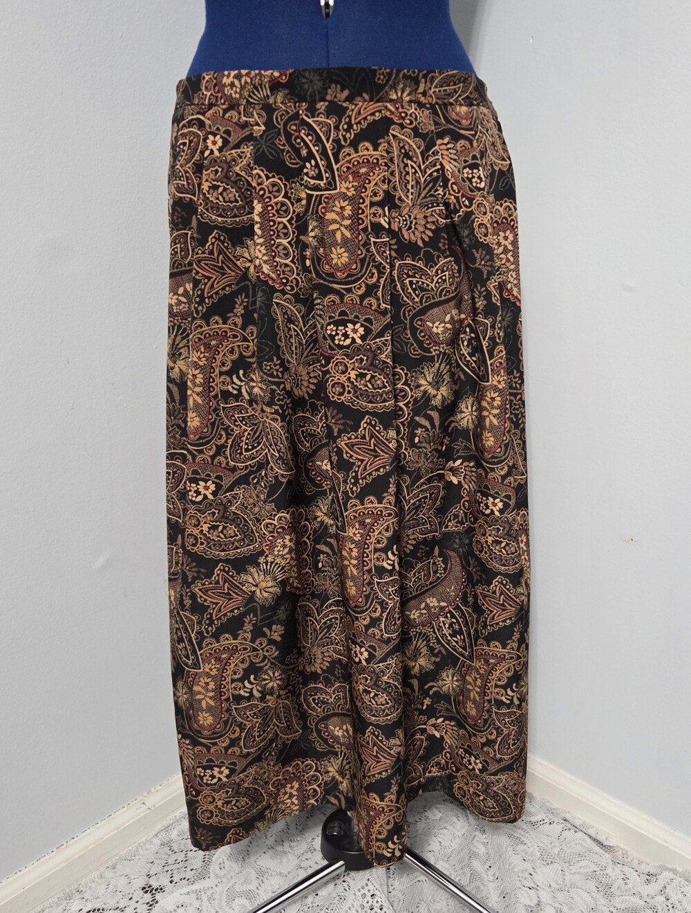 Vintage Deadstock Paisley Pleated Midi Skirt Size 14P